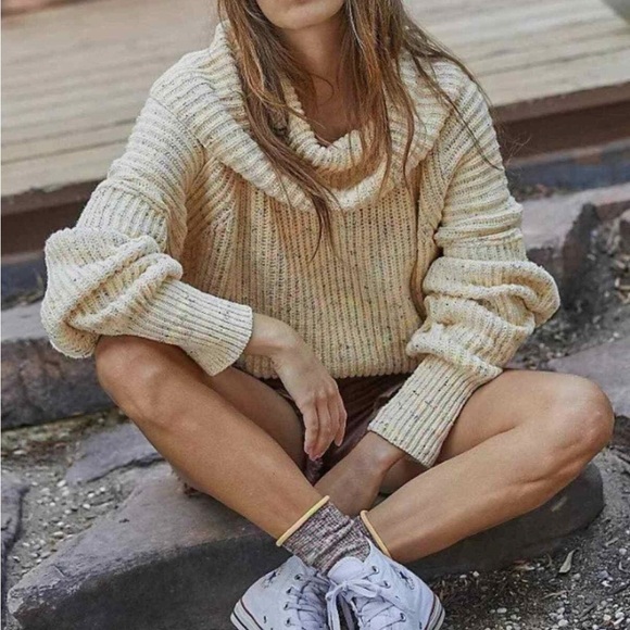 Free People Sweater - Picture 1 of 14